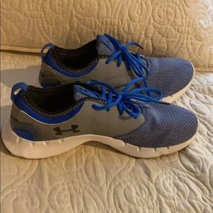 Under Armour gray/blue - like new